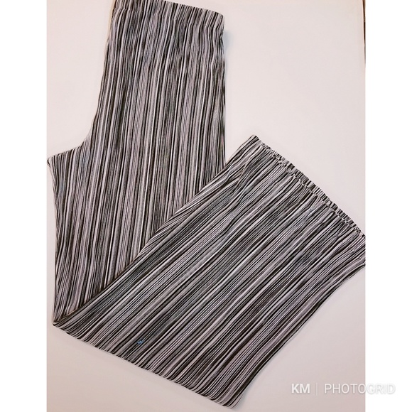 chico's pants crinkle pull-on Palazzo Pants Size 0 - Picture 3 of 4